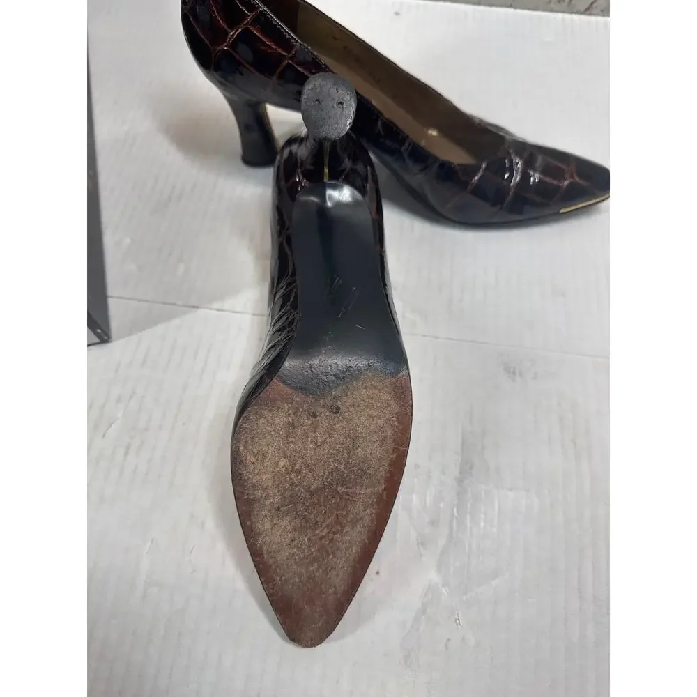 VTG Stuart Weitzman Point Toe Pumps Brown‎ Croc Gold Metal Accent 8 AAA Narrow